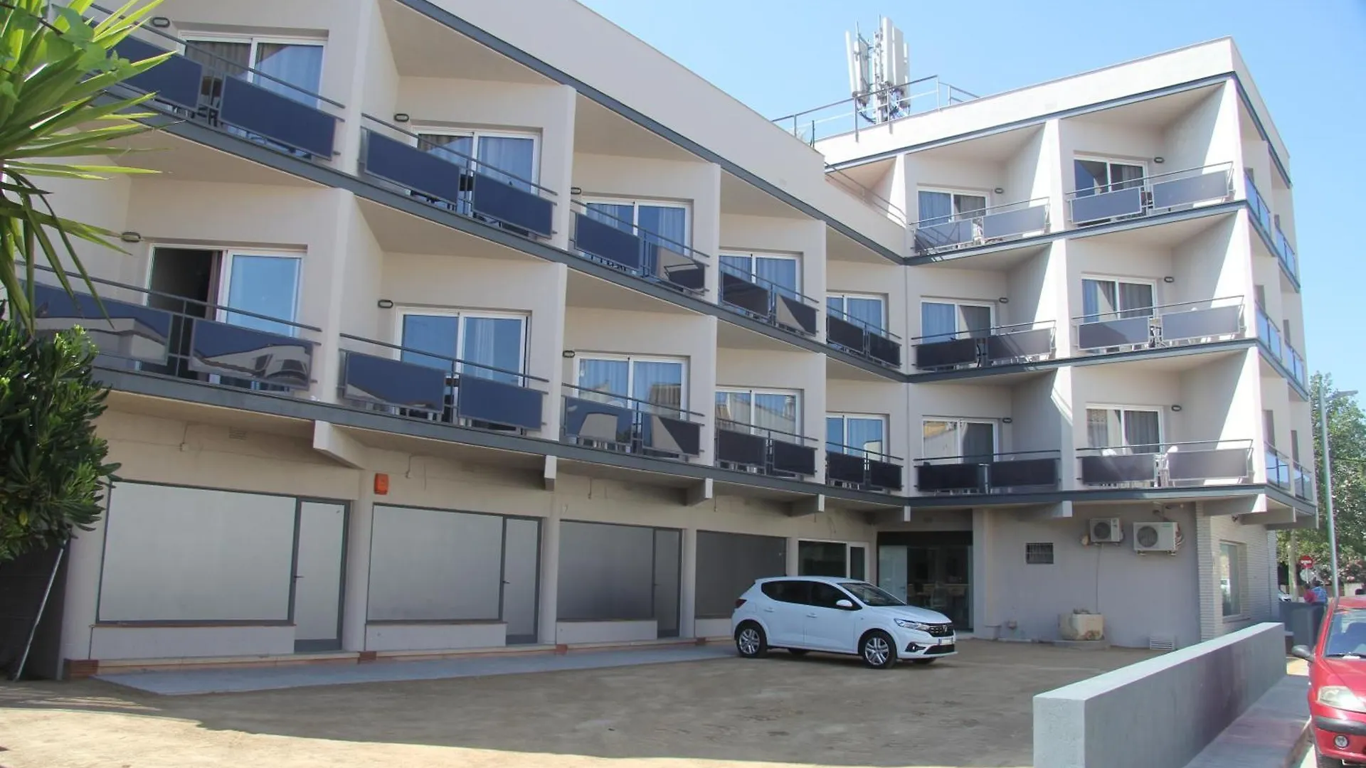 Aparthotel Els Molins Росас